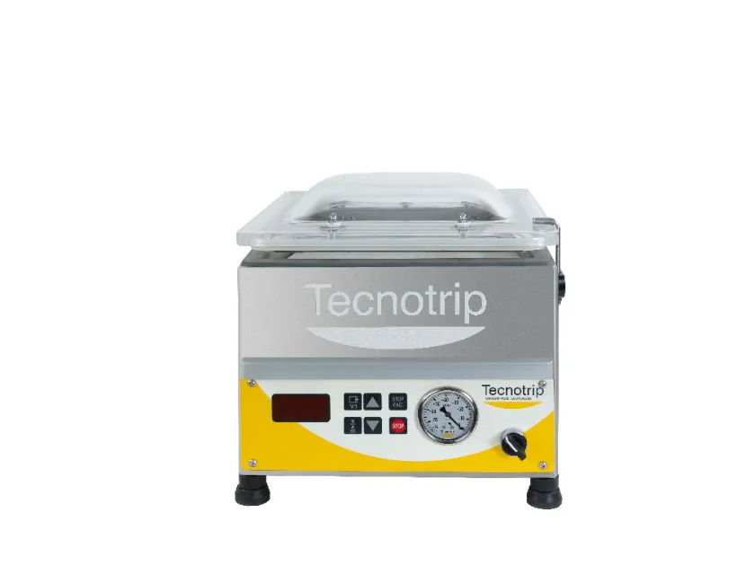 EVT-14 (vista frontal) Envasadora al vacío profesional Tecnotrip EVT-14 vista frontal con tapa transparente